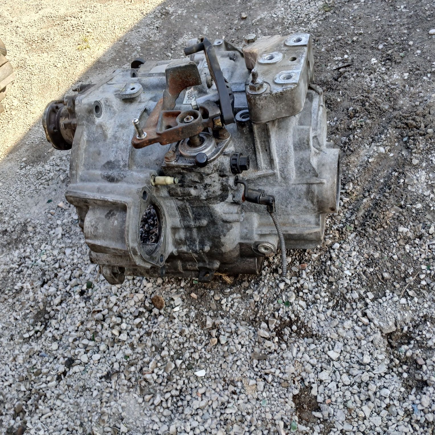 Skrzynia biegów NFM 4x4 Skoda superb II