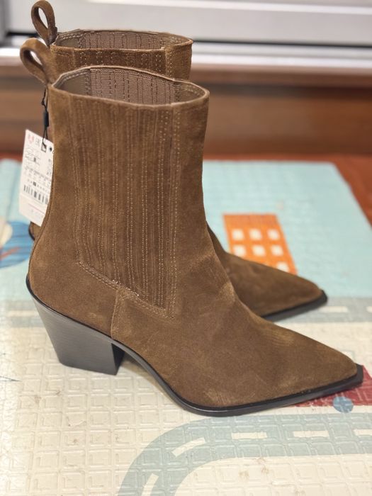 Продам козакі zara