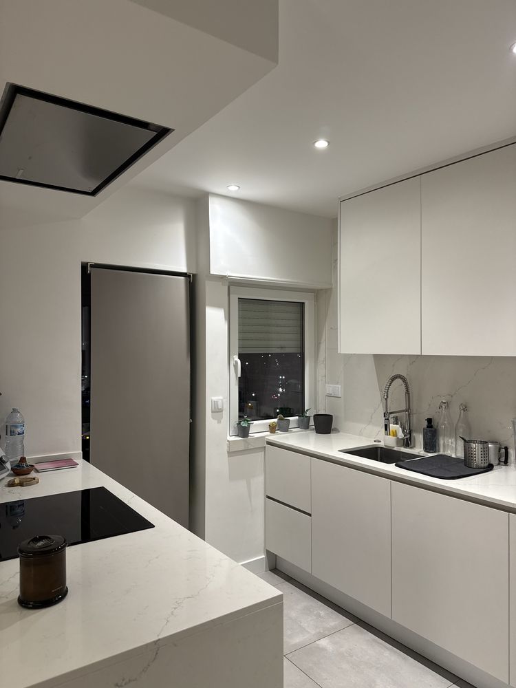 Apartamento T2 para arrendamento em Corroios