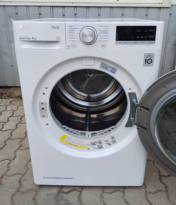 Сушильна машина 9 кг LG Dual Inverter ThinQ Heat Pump RC91V9AV4Q Korea