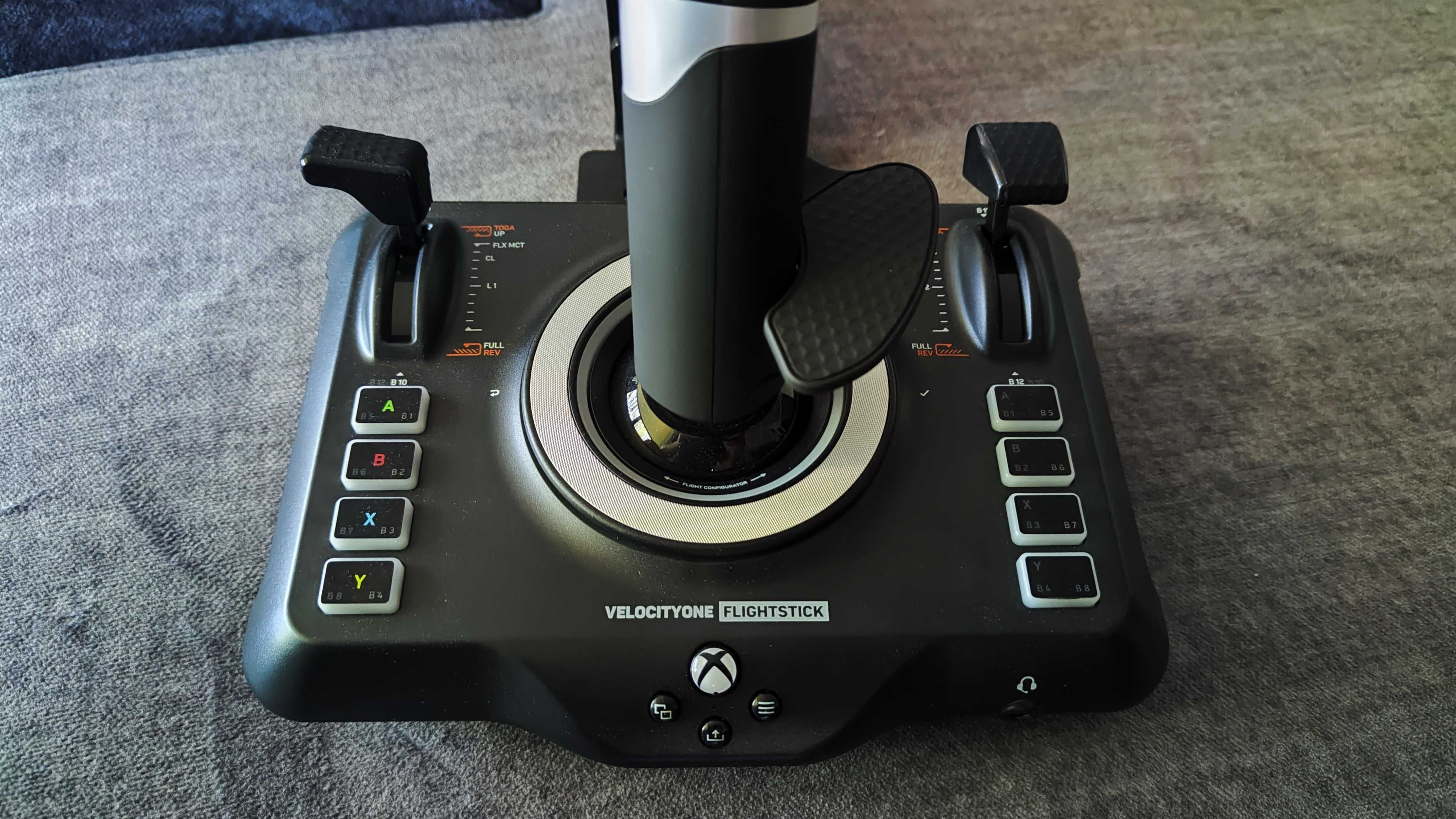 Turtlebeach Velocityone Flightstick + suporte