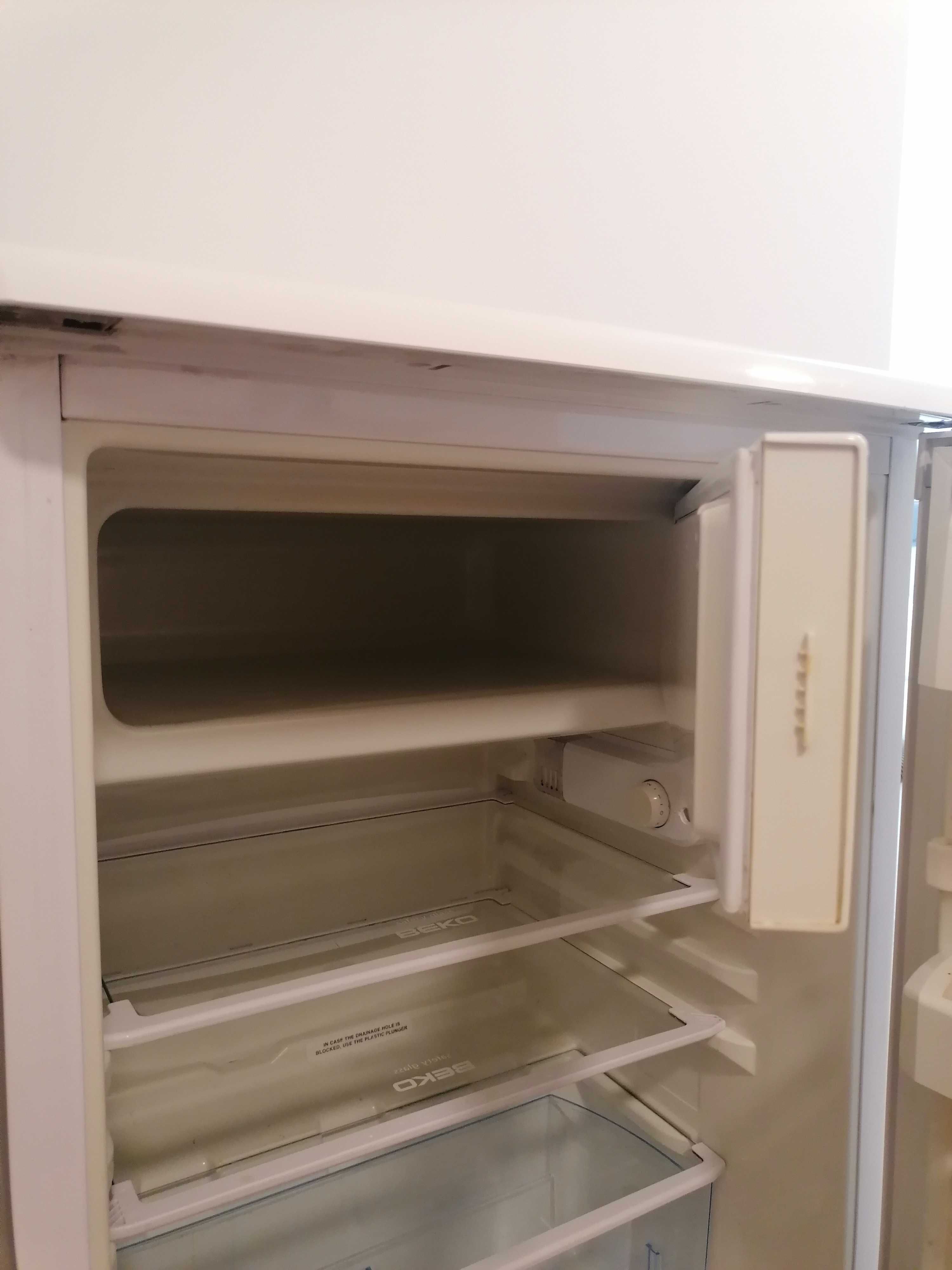 Lodówka BEKO TSE1284N 84cm Biała (sprawna, używana)