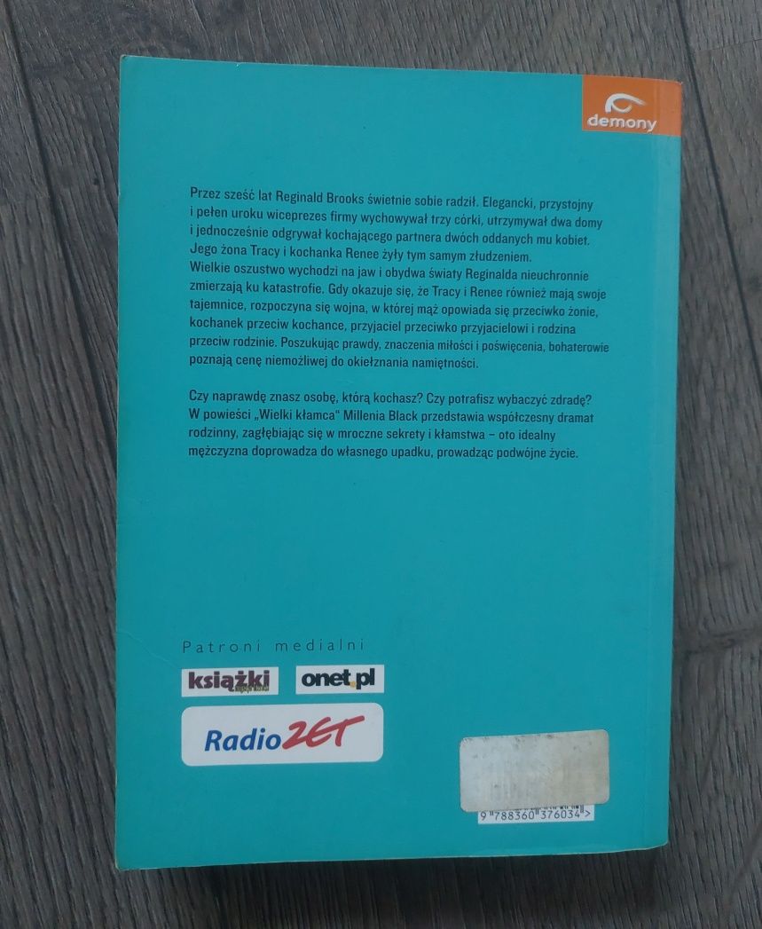 Wielki kłamca Millenia Black