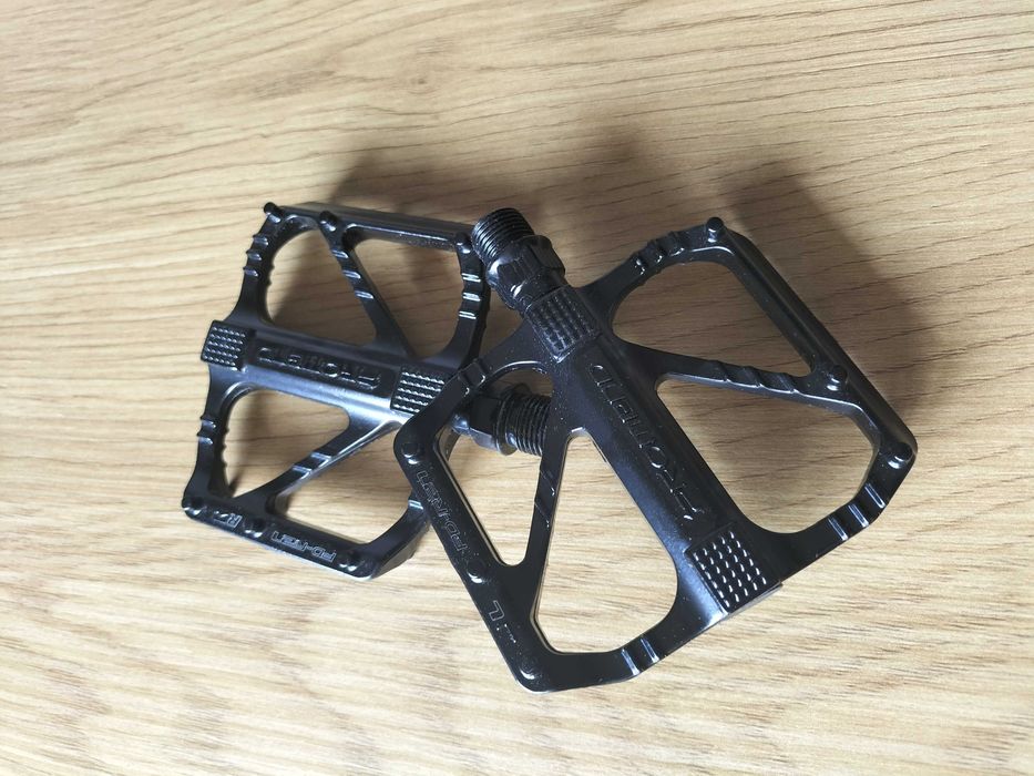 Lekkie pedały rowerowe metalowe Promend PD-R27