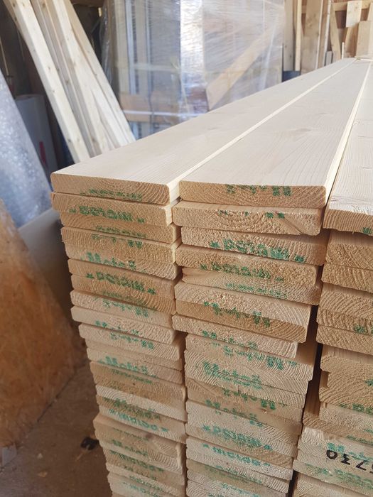 Deska wykończeniowa świerkowa sucha strugana  grubość 1,8 cm