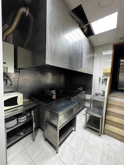 Grelha a carvão industrial + exaustor incluído