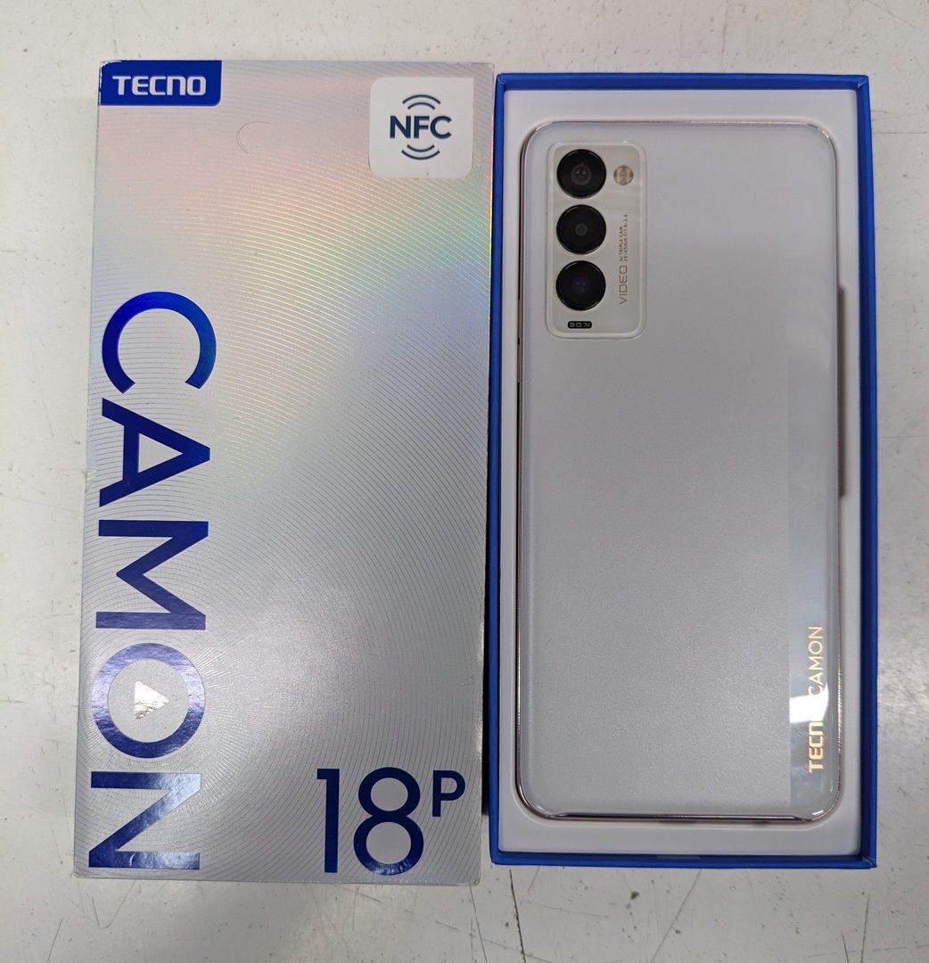 Смартфон для игр Tecno Camon 18p (CH7n) 8/128GB белый.