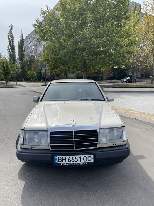 Mersedes benz w124