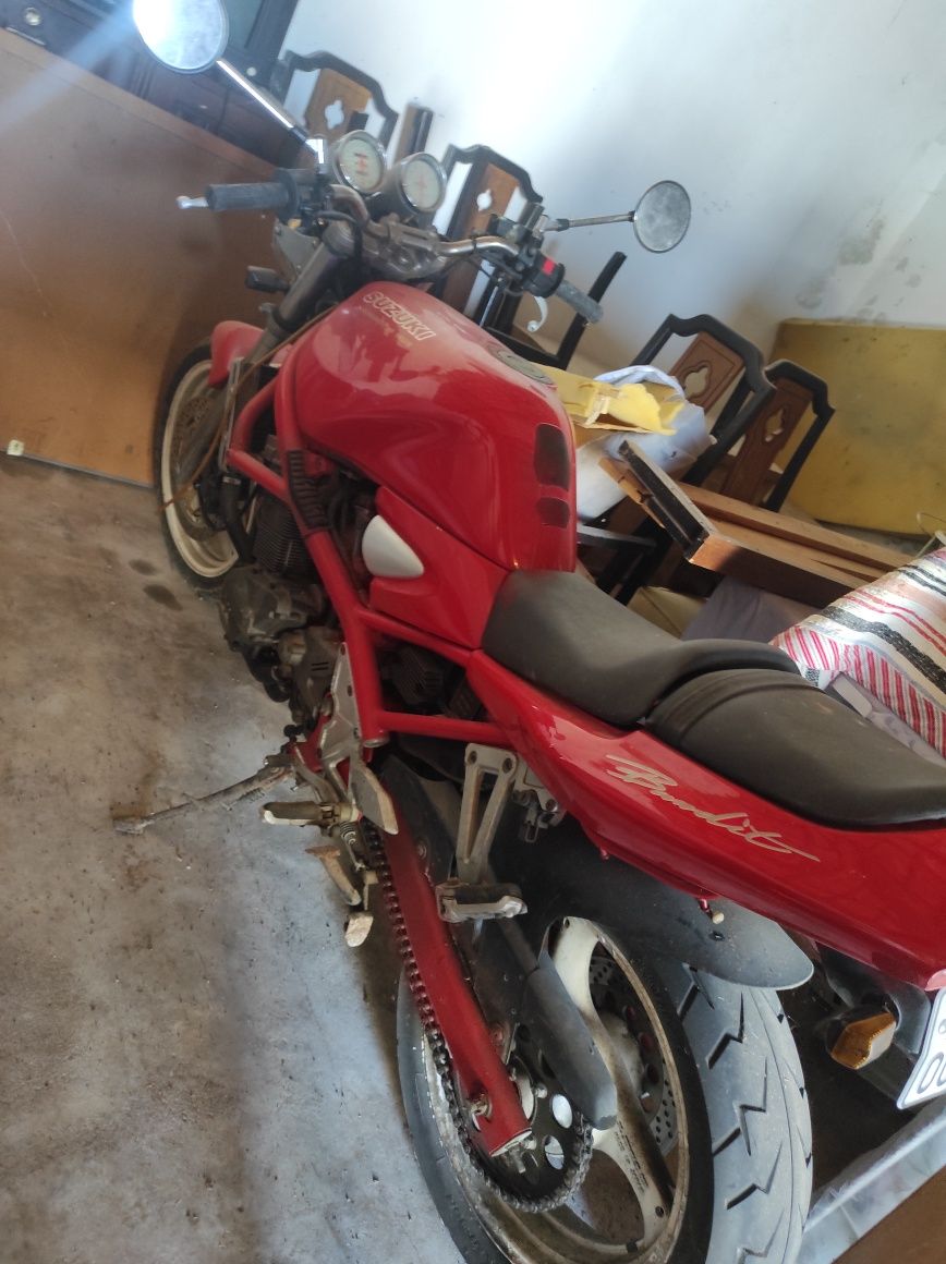 Suzuki Bandit 400