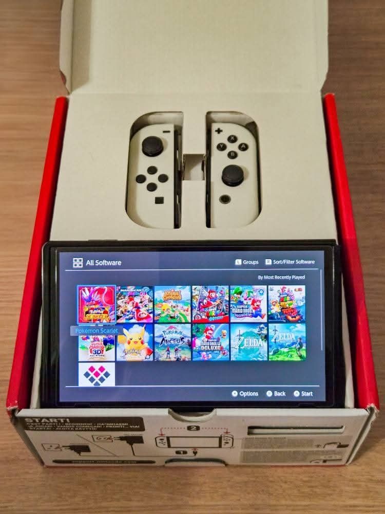 Nintendo Switch OLED desbloqueada