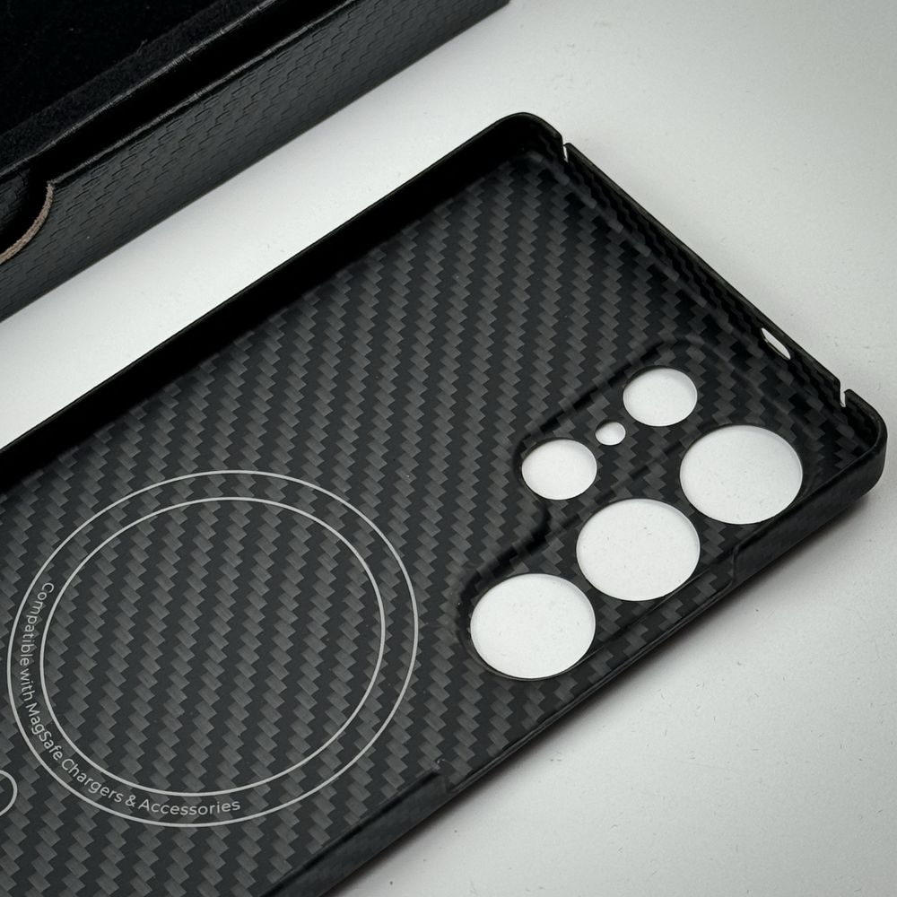 Карбоновый чехол для Samsung Galaxy S25 Ultra + MagSafe магнит