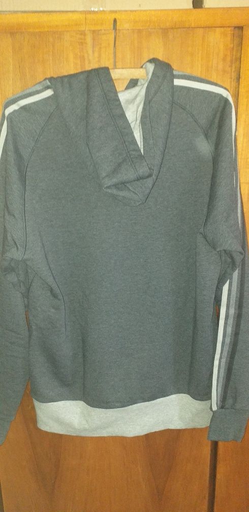 Bluza z kapturem adidas  rozm.xl nowa