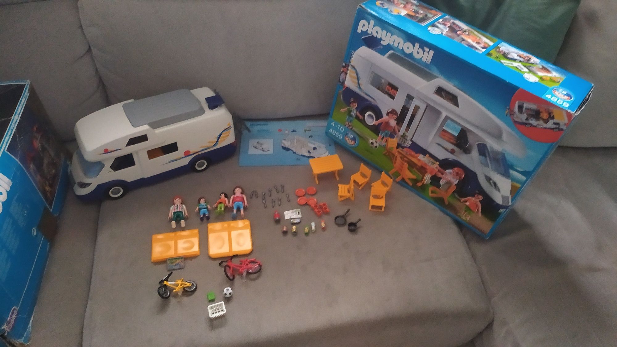 Playmobil caravana