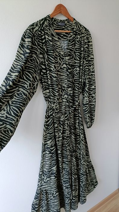 Sukienka długa maxi szmijzerka szerokie rękawy wiskoza 44 XXL