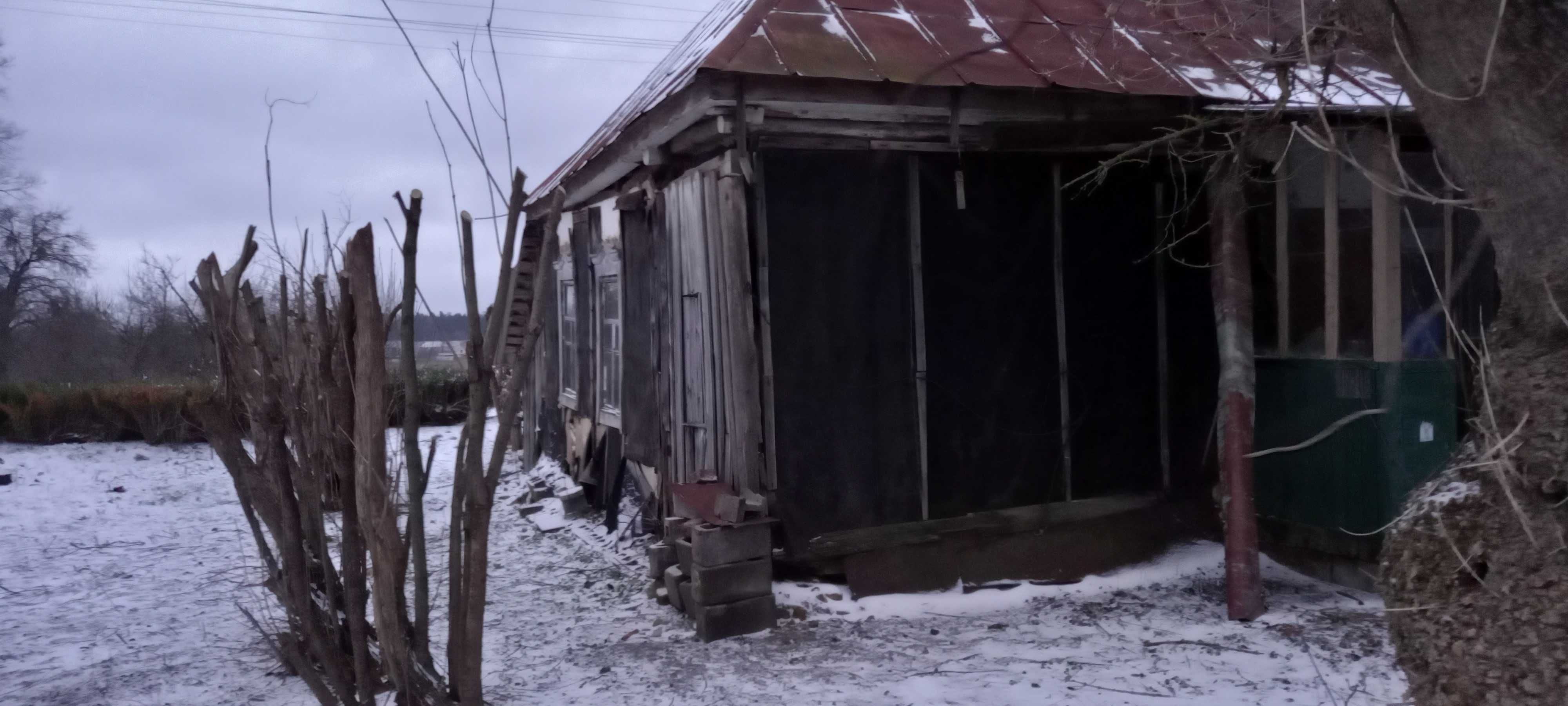 Дом с шикарным участком  в Нововодолажском районе