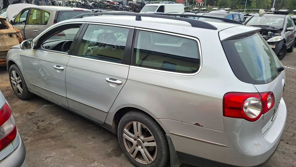 VW Passat b6 kombi LA7W drzwi maska klapa zderzak błotnik lampa części