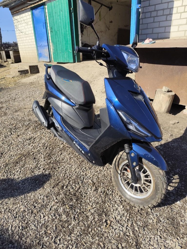 Продам скутер FORTE NEW JOG
