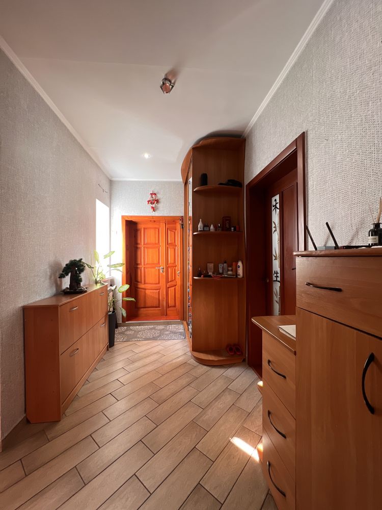 Продаж чудового будинку, район Педучилища, 108,4м2
