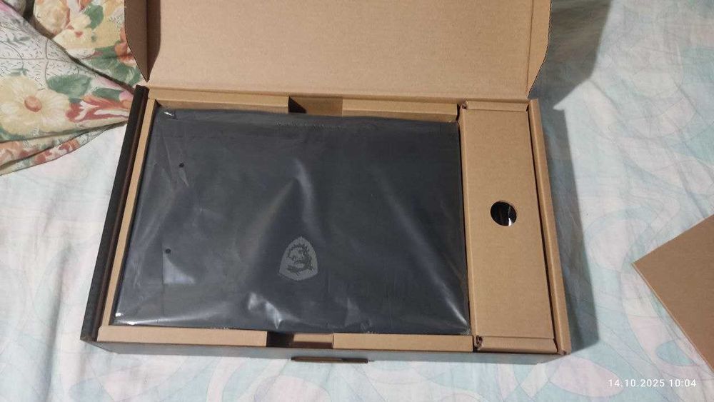 Ноутбук MSI Katana 15 HX B14WGK  i7-14650HX/16Gb/SSD 1 Tb/ RTX 5070