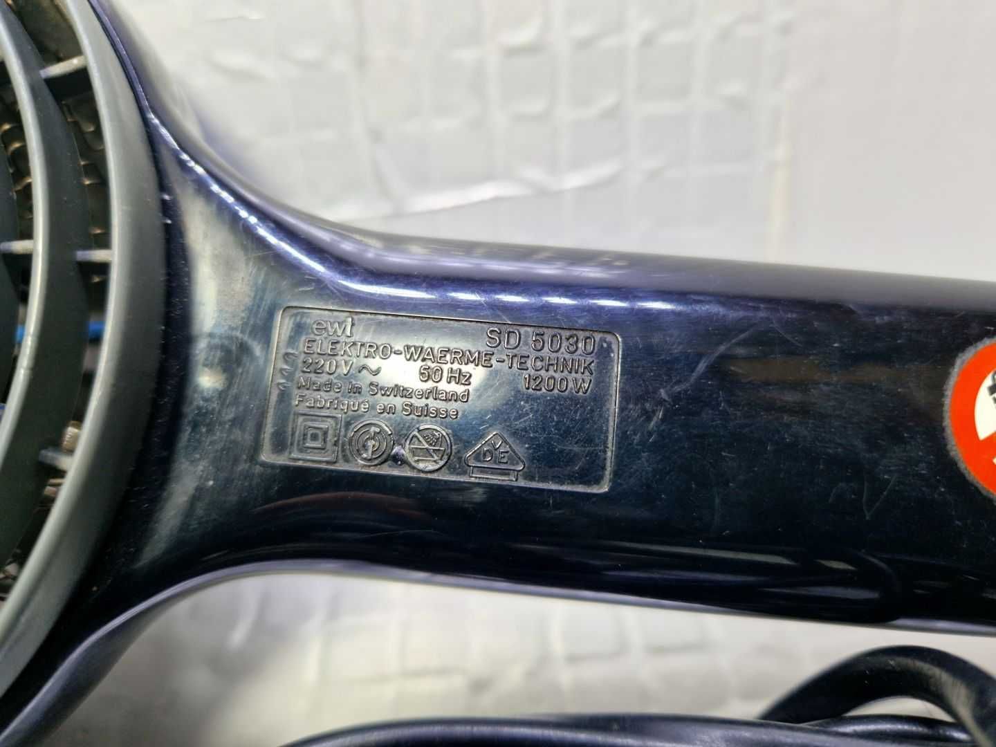 Suszarka do włosów EWT SD 5030