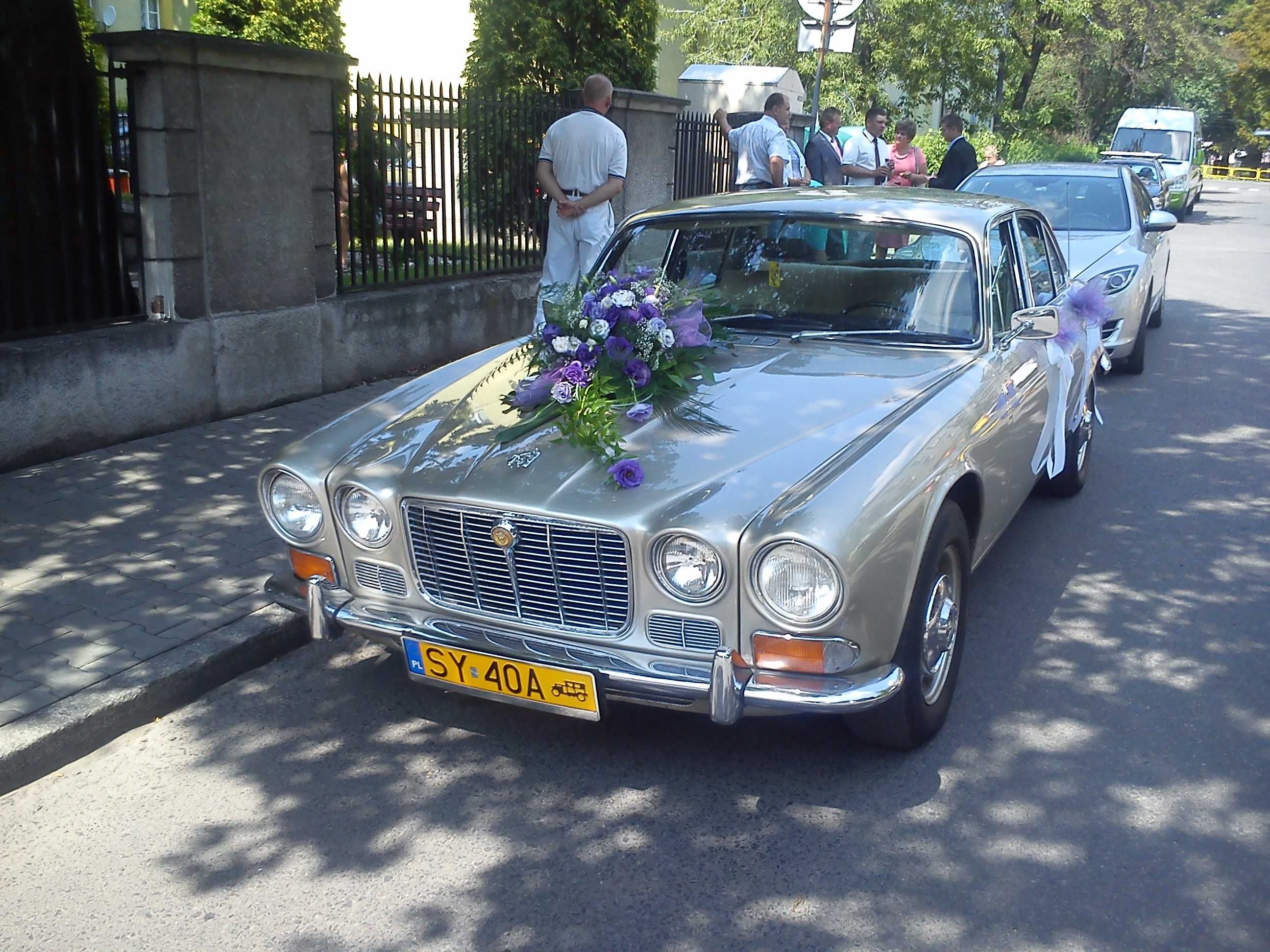 auto retro do ślubu