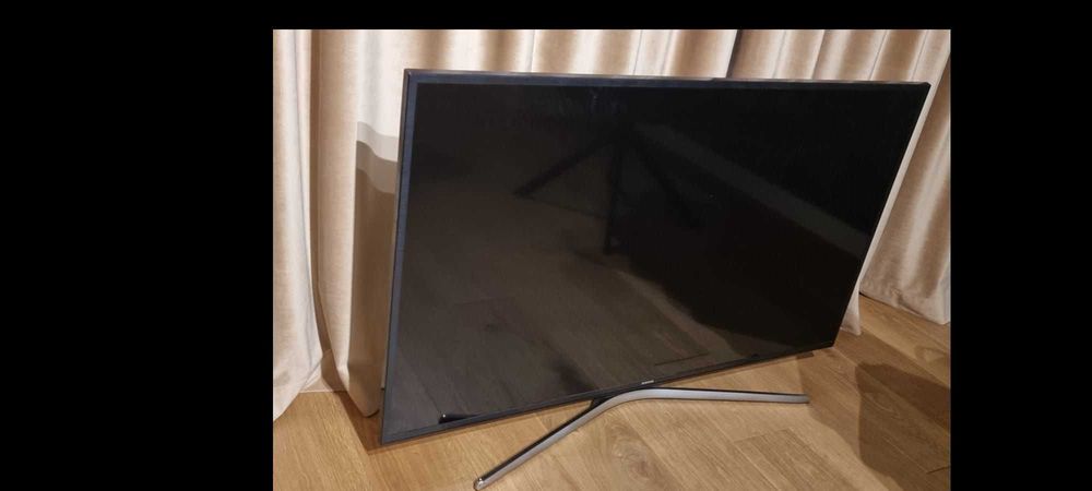 Telewizor Samsung, SMART, 4K, 50 cali, pilot, kabel