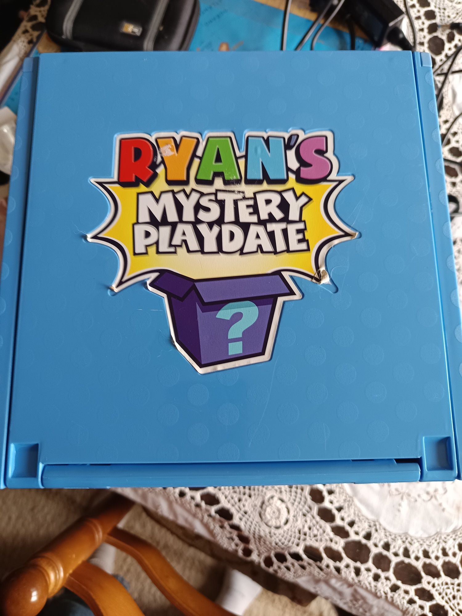 Ryan's master playdate 4 bonecas com caixa