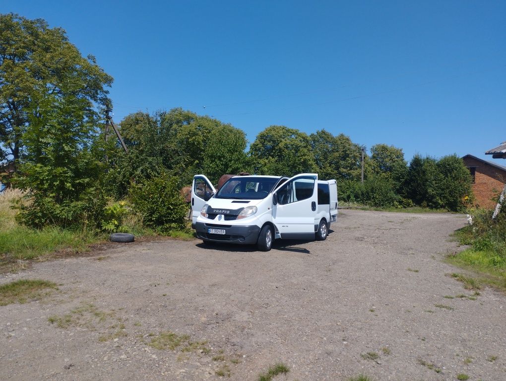 Рено трафік 2.0 гарний стан
