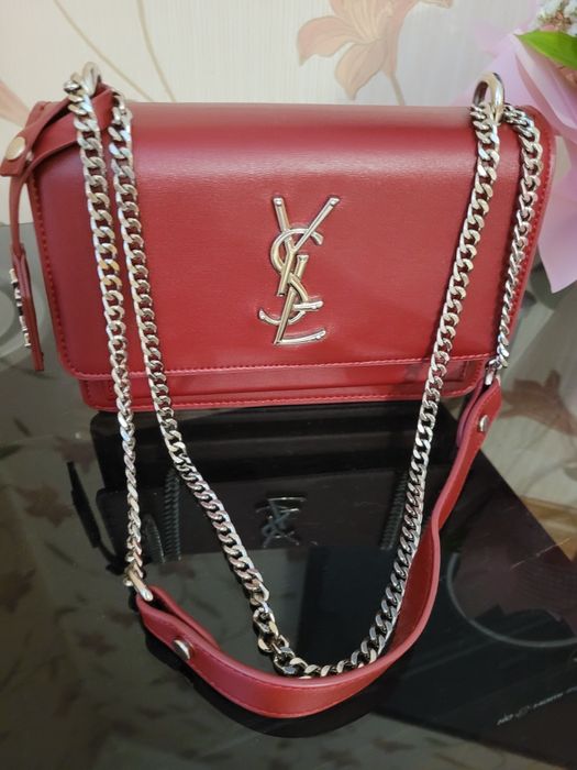 Сумка червона ,жіноча