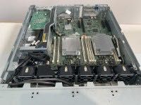 ProLiant DL80 Gen9 capacidade de  12 discos, 32GB RAM 2xE5-2620 v3 20M