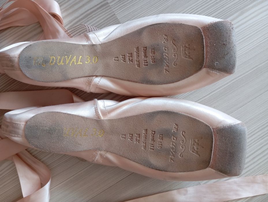 Прокат пуантів/костюму балерини для фотосесії (для дорослих)