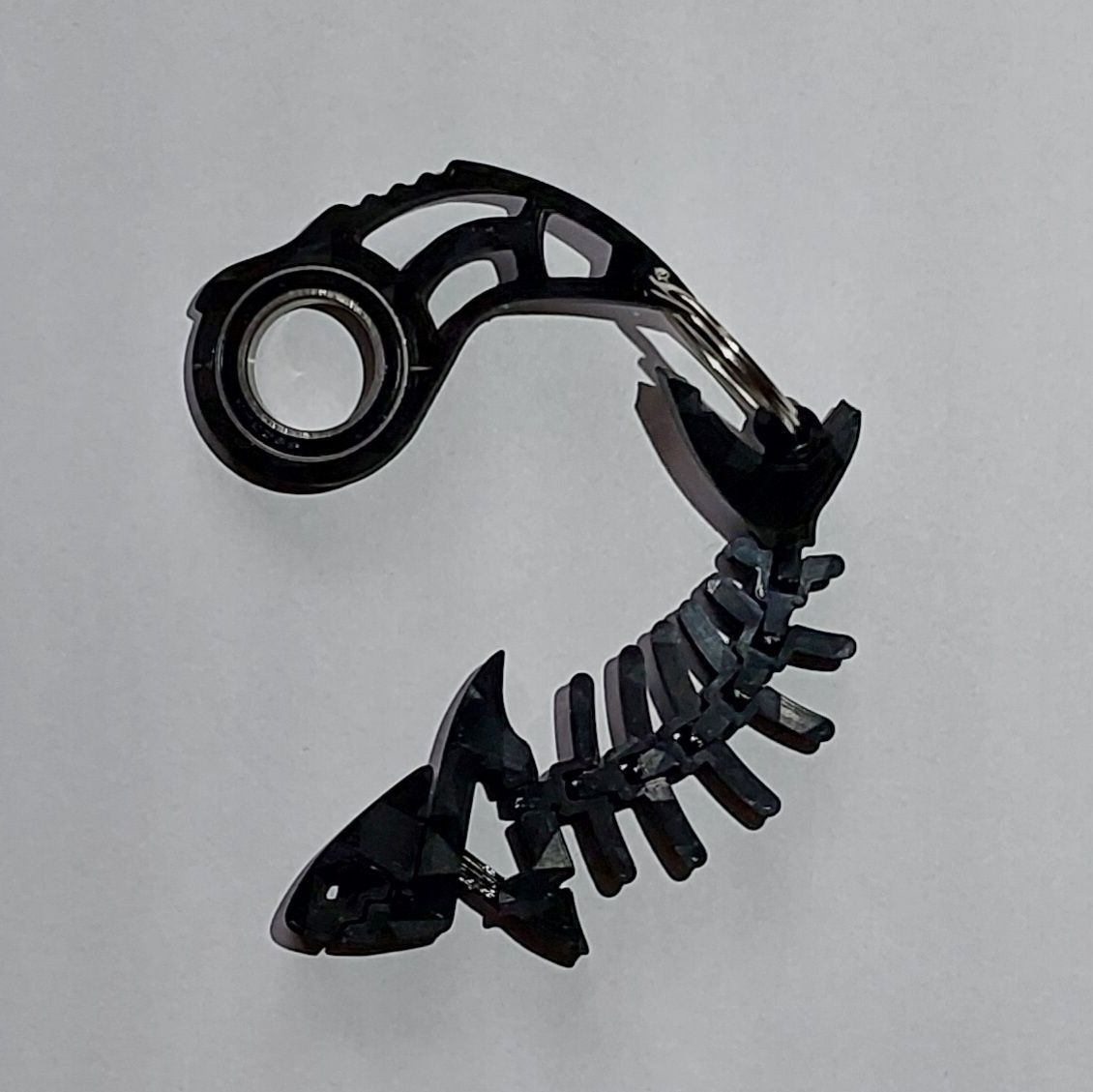 Keyrambit + Rekin wydruk 3D Shark brelok keyspiner spiner
