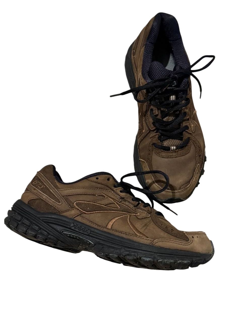Brooks, brown shoes