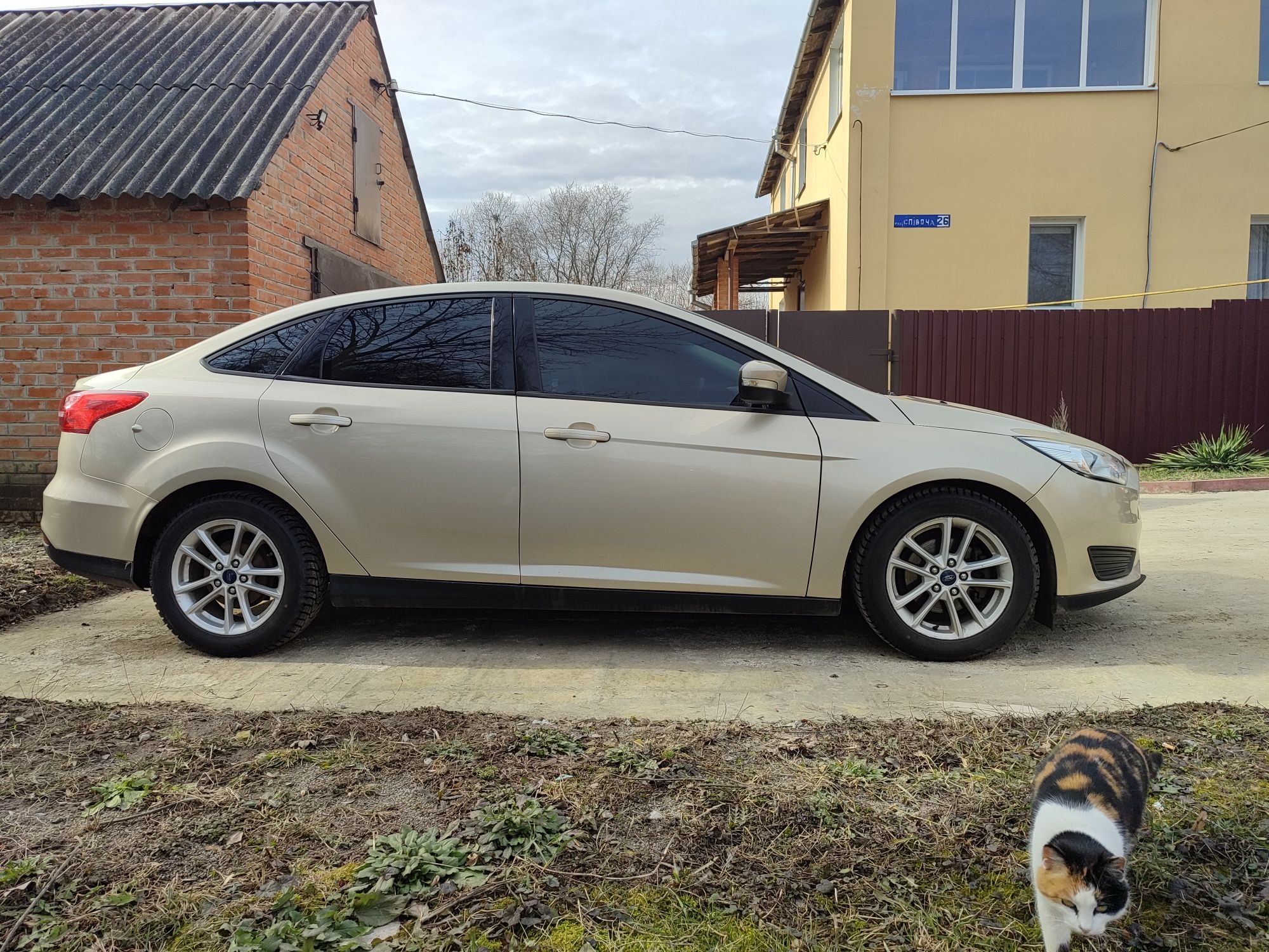 Продам власний автомобіль Ford focus 2017