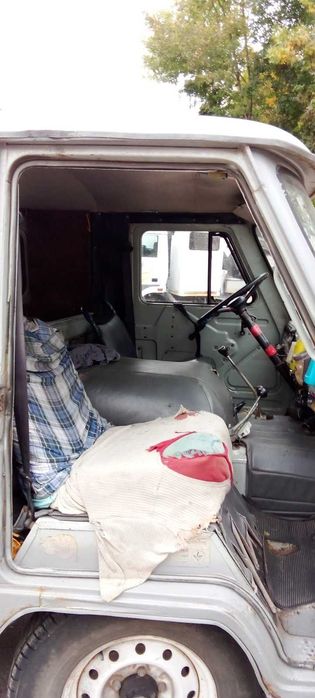 Вантажопасажирський УАЗ 374195, 2011 року