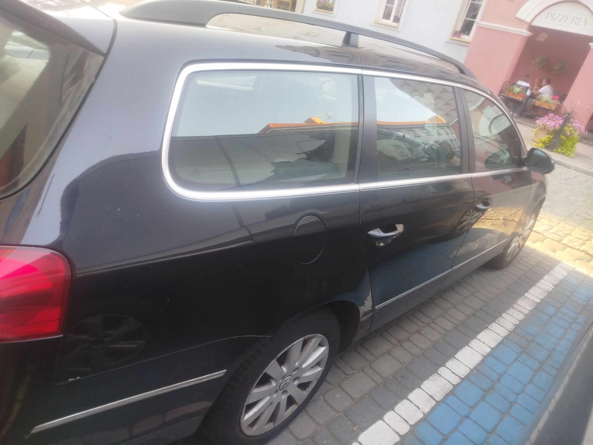 Sprzedam Passat b6 Uszkodzony