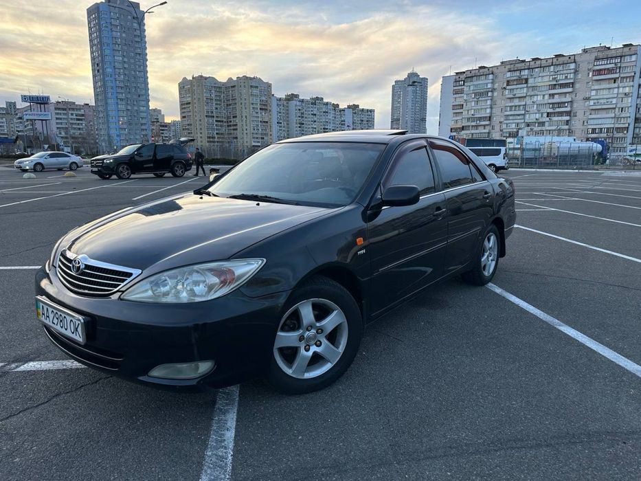 Toyota Camry 2.4 2004 можно обмен