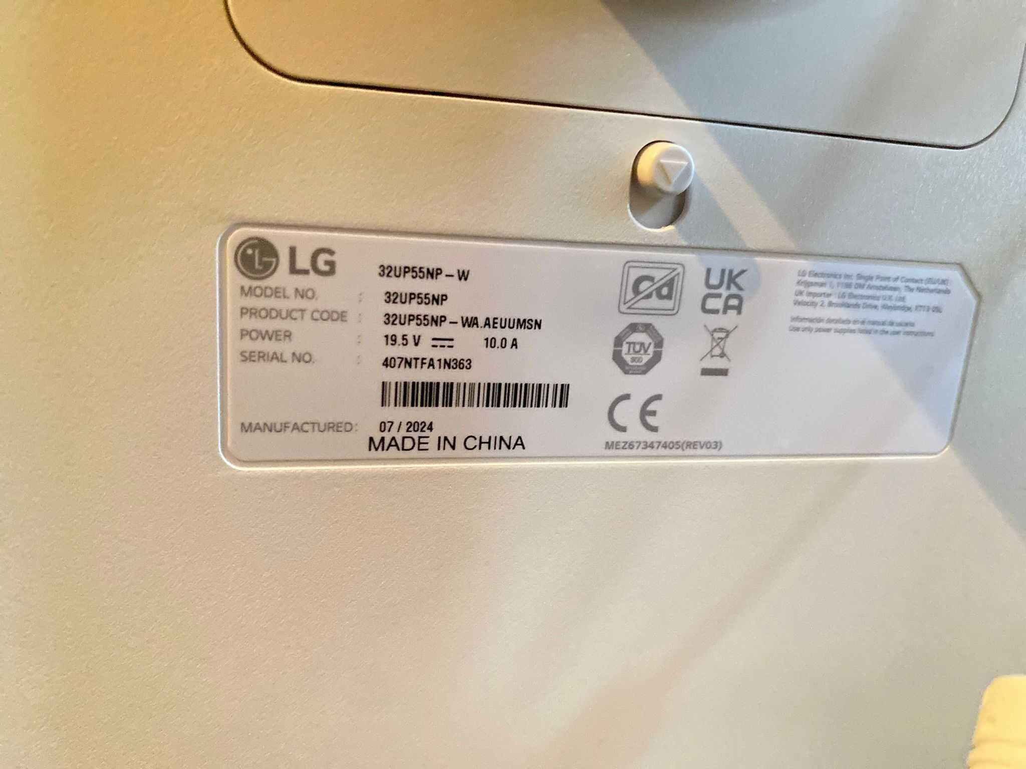 Monitor LG 32" 4K HD