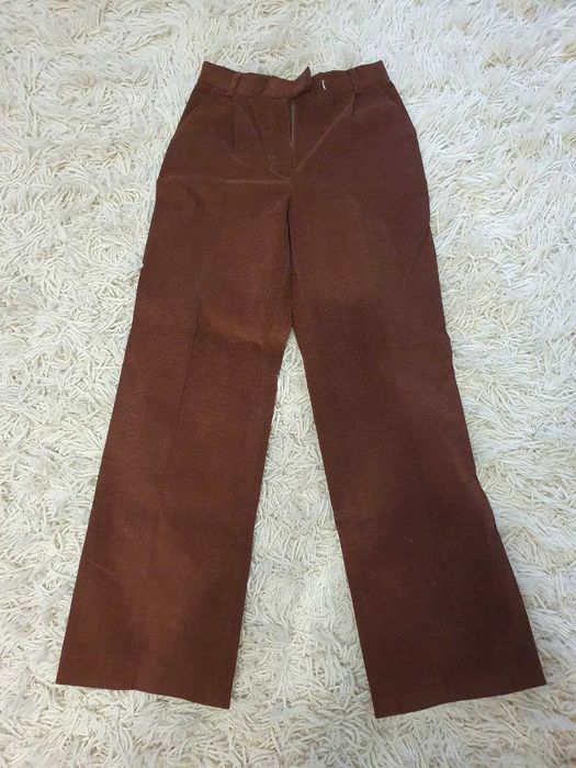 Брюки жіночі Article Blazers вельветові (розмір М)