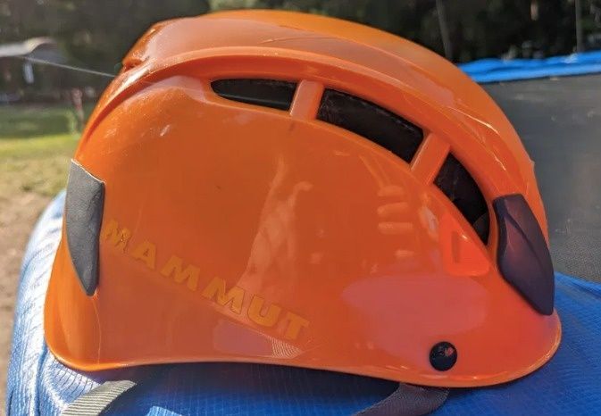 Kask wspinaczkowy, jak nowy