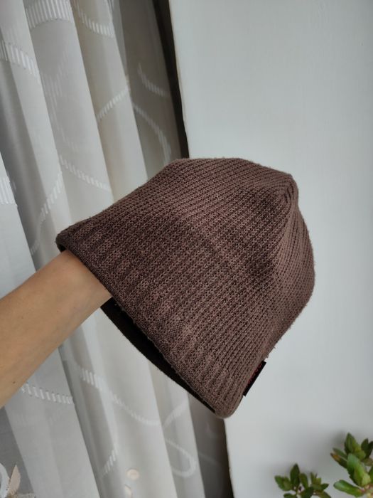 Шапка Mammut оригінал  шапка бини mammut beanie hat 
оригінал Ger