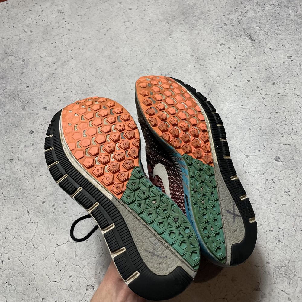 Женские Кроссовки Nike Air Zoom Structure 20 Оригинал 38.5 Размер
