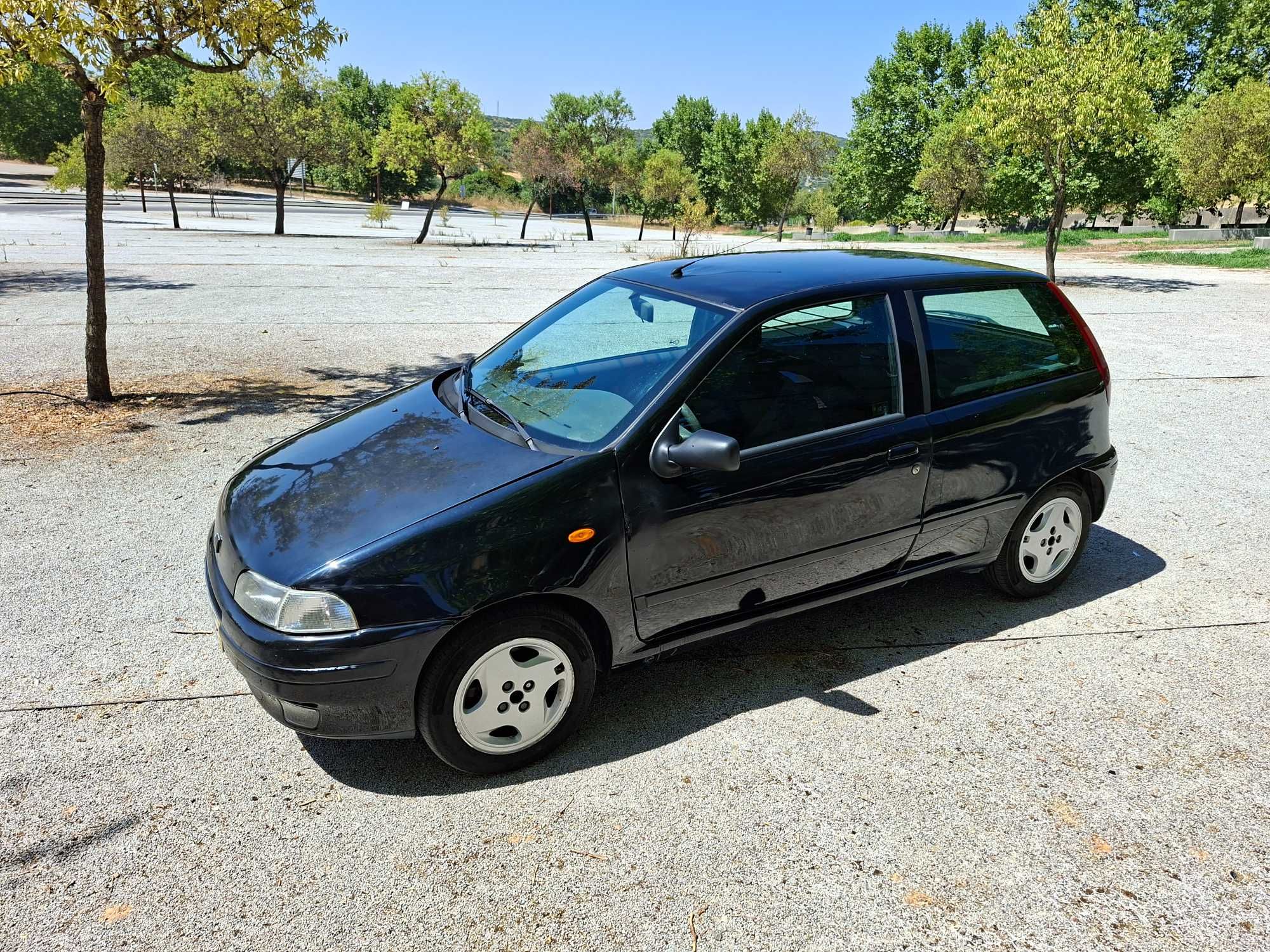 Fiat Punto 1.7 D, 65cv, 268000 kms, 1998, Muito Boa Condição!