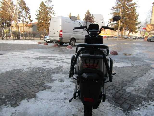 Скутер акумуляторний Forte R2