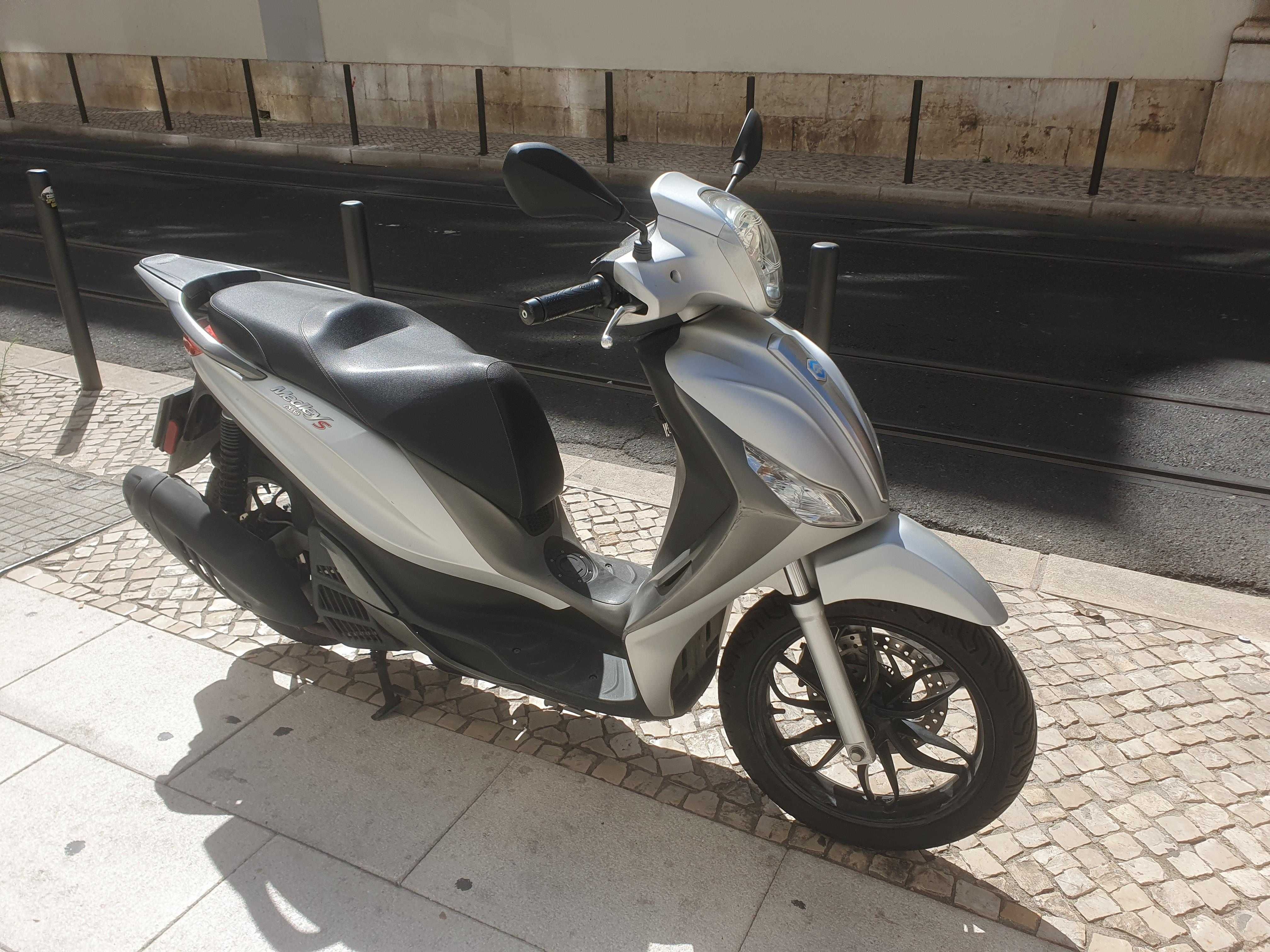 Piaggio Medley 125 de 2020 com 32679 km