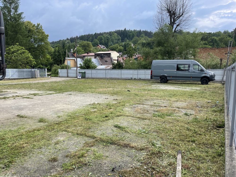 parking plac przeznaczenie  komercyjne 300m od rynku w starym sącz