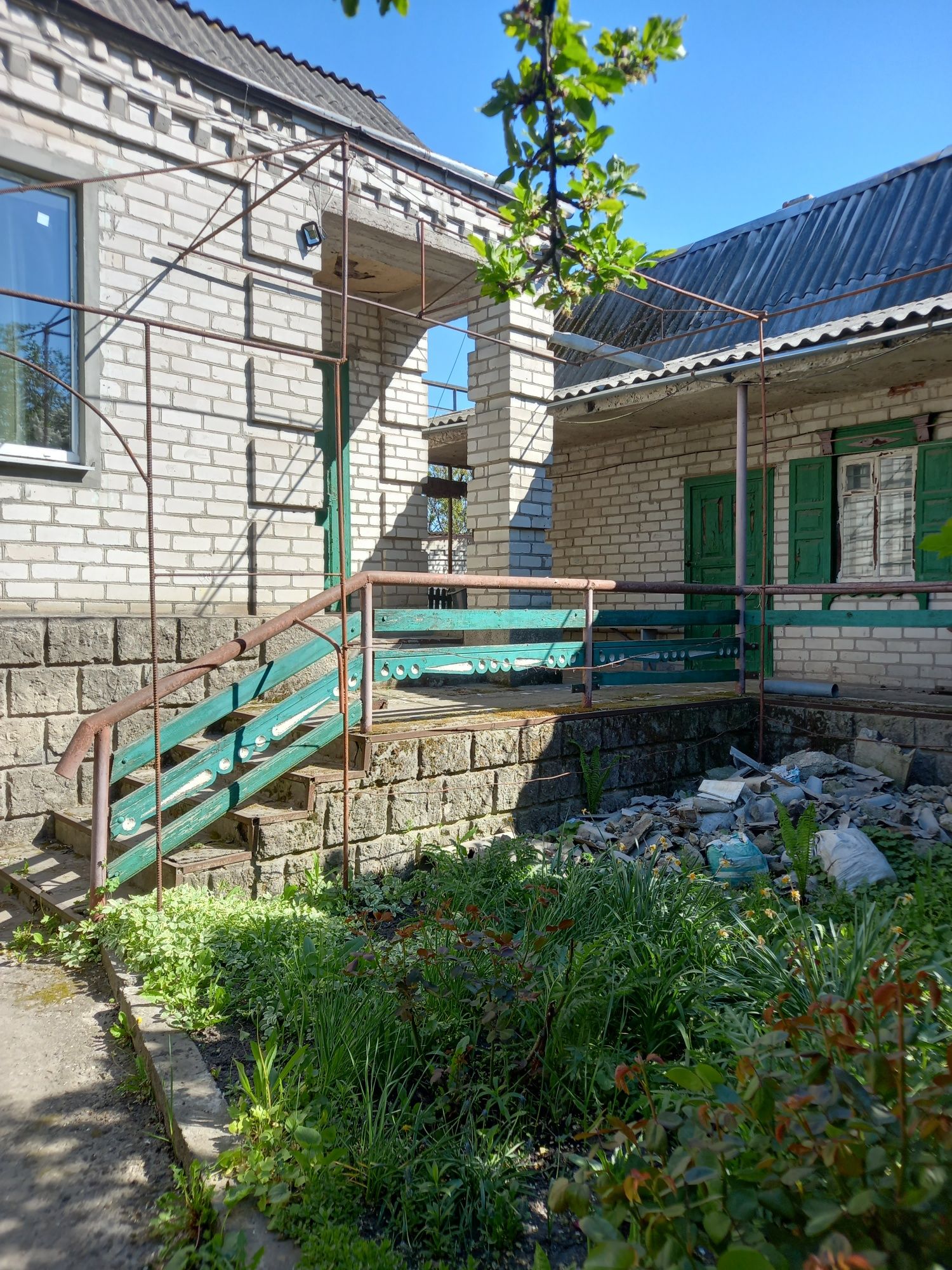 Будинок + сонячна станція "зелений тариф"