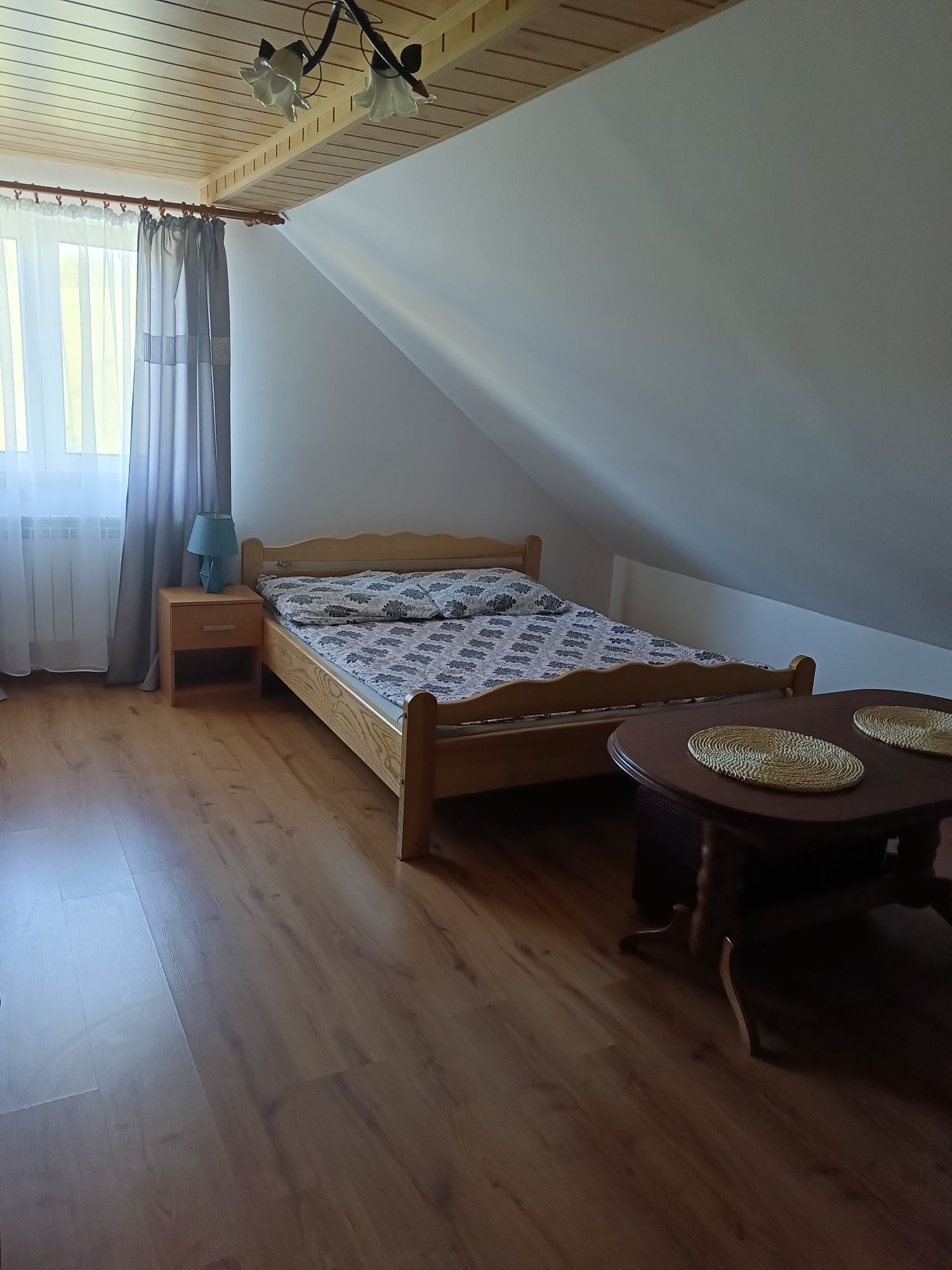 Pokoje  gościnne na GÓRCE