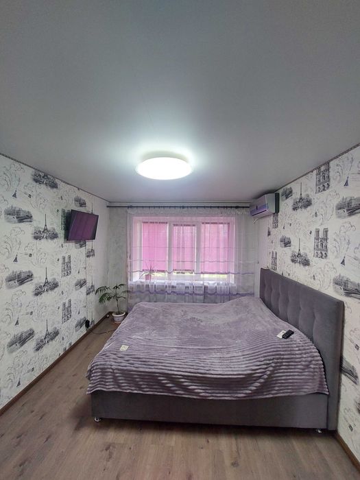 Двокімнатна квартира.З меблями.Саксаганський р.