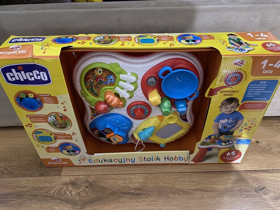 Nowy stolik wdukacyjny chicco